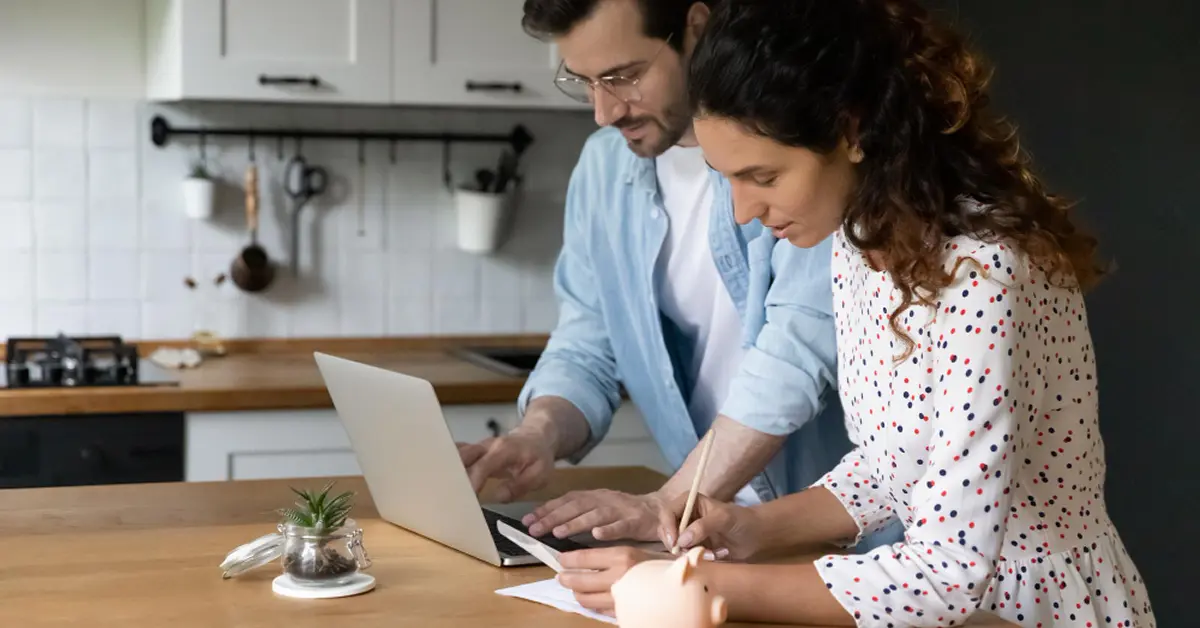 How to Get a Mortgage in Canada with Bruised Credit in 2025